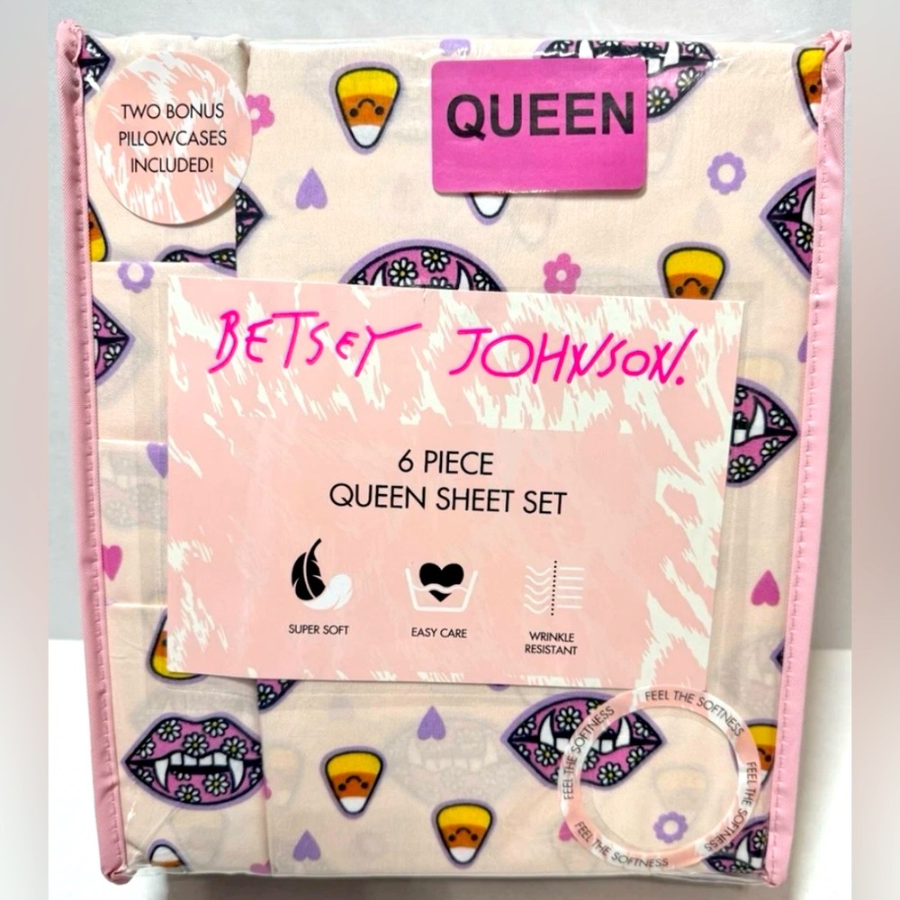 Betsey Johnson Halloween Floral Lips Candy 6PC Queen Sheet Set New